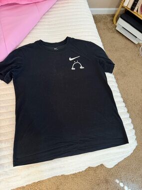 SOLD- Nike Black Short-Sleeve Tee